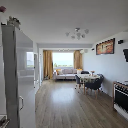 Sea View Apartmán *